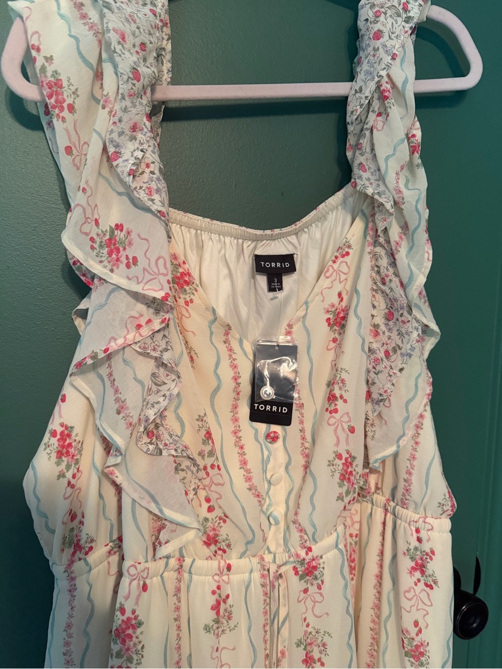 Torrid strawberry bow Cream Maxi Dress with Pink Floral Stripe nwt sz 3 - Picture 2 of 12